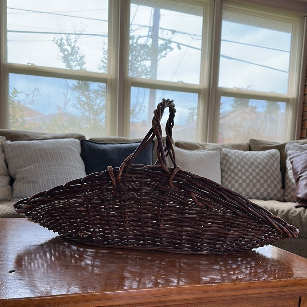 Large Handmade Brown Wicker 30” log Basket - Picture 9 of 16